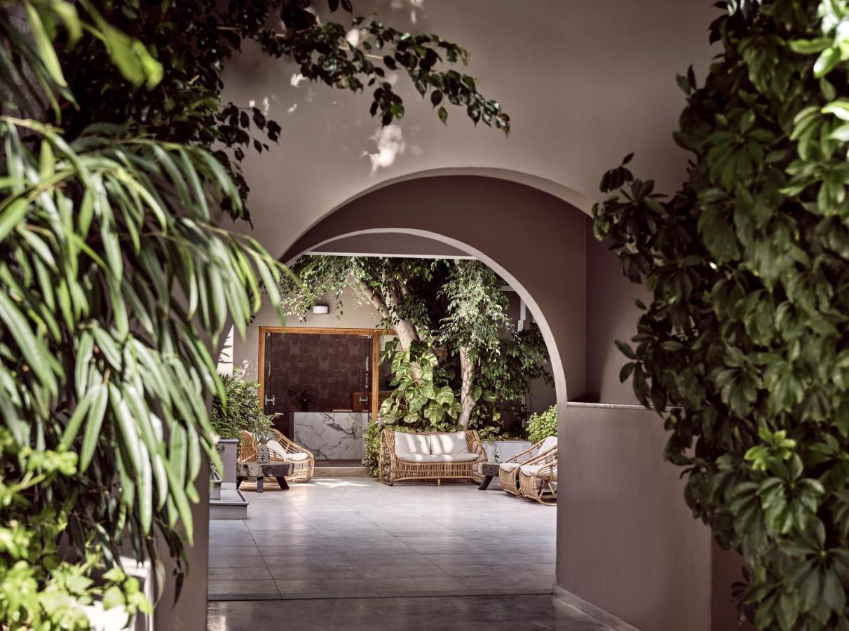 Troulis Apart-Hotel Bali  Exteriör bild