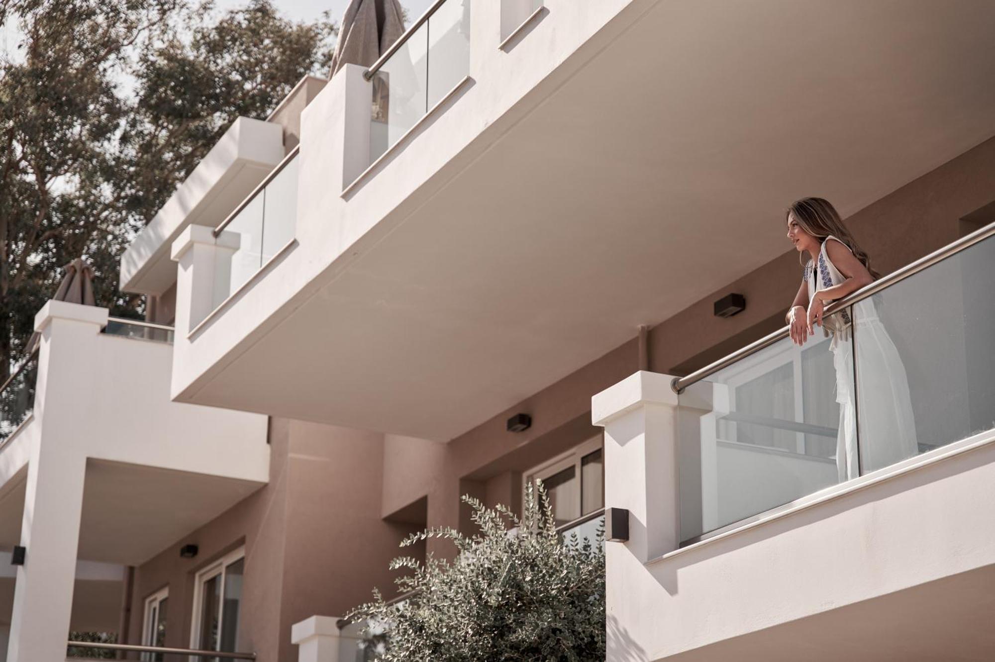 Troulis Apart-Hotel Bali  Exteriör bild