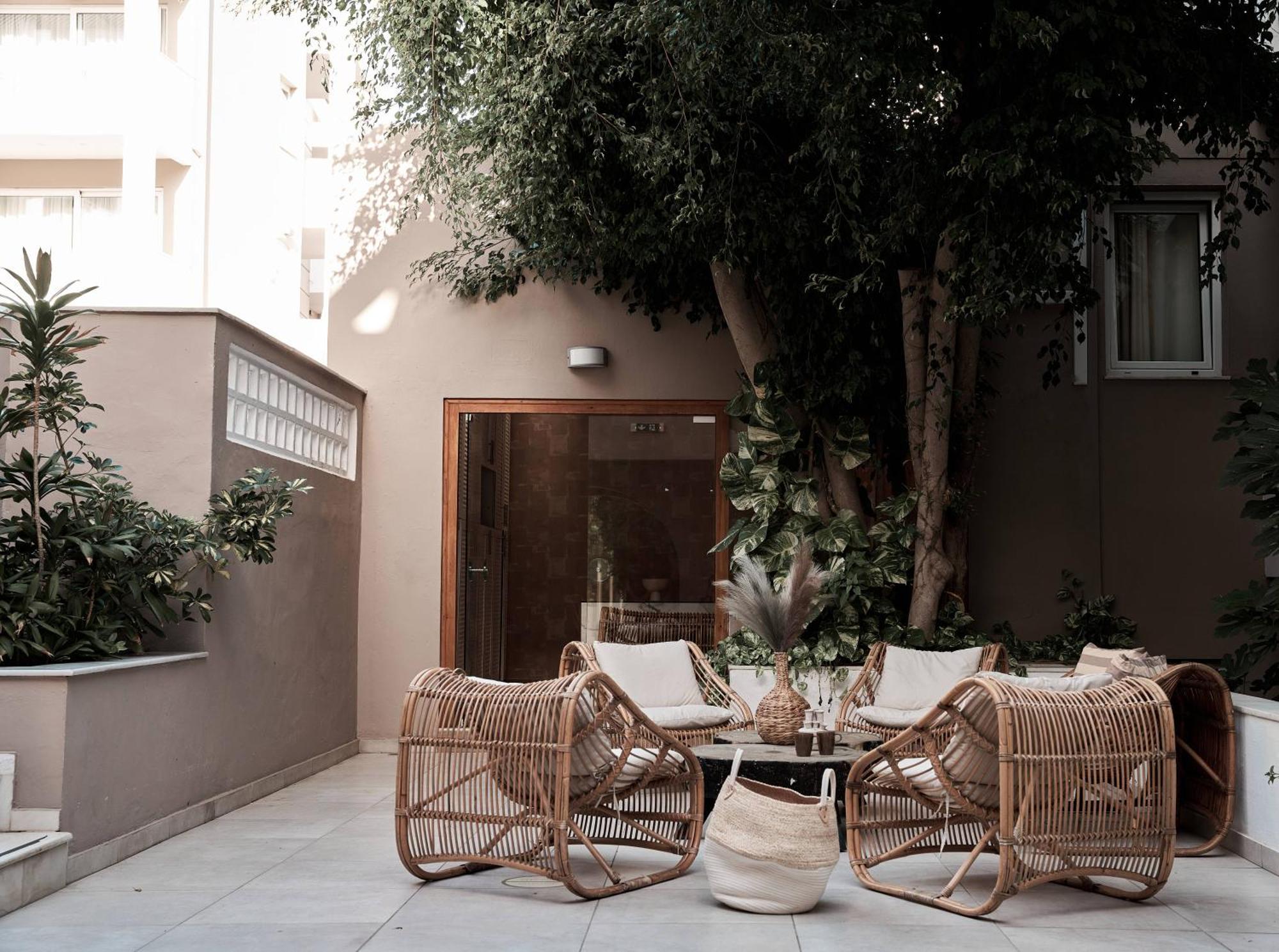 Troulis Apart-Hotel Bali  Exteriör bild