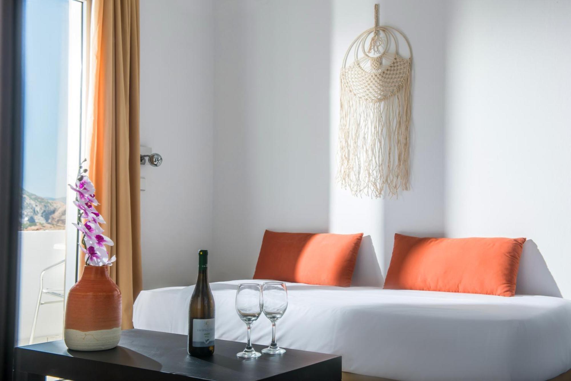 Troulis Apart-Hotel Bali  Rum bild