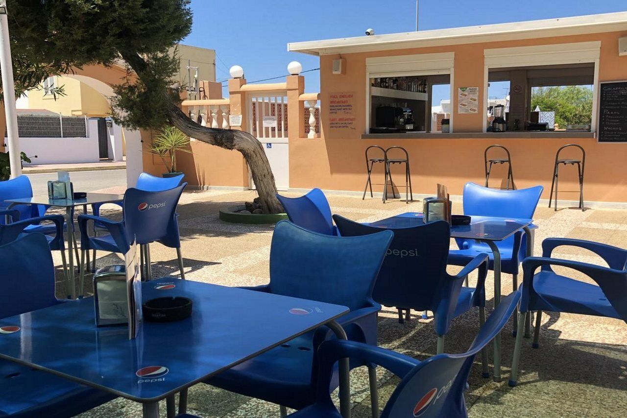 Troulis Apart-Hotel Bali  Exteriör bild